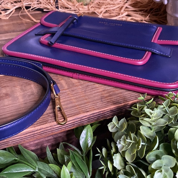 Marc Jacobs Leather Madison Large Shoulder Bag in Midnight Blue with Strap - Picture 5 of 16